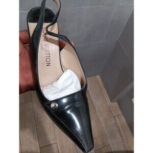 Louis Vuitton Women’s Black Patent Leather Slingback Pointed Toe Heels 5.5